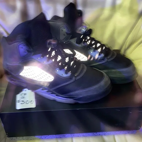 Jordan | Shoes | Air Jordan 5 Anthracite Size 2 Mens | Poshmark display picture 2